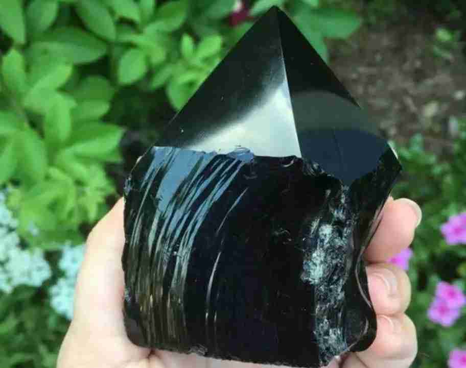 obsidian Crystals for Uterus