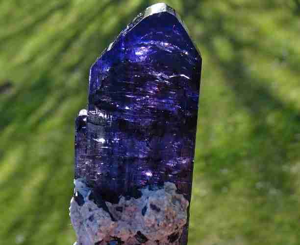 tanzanite rough