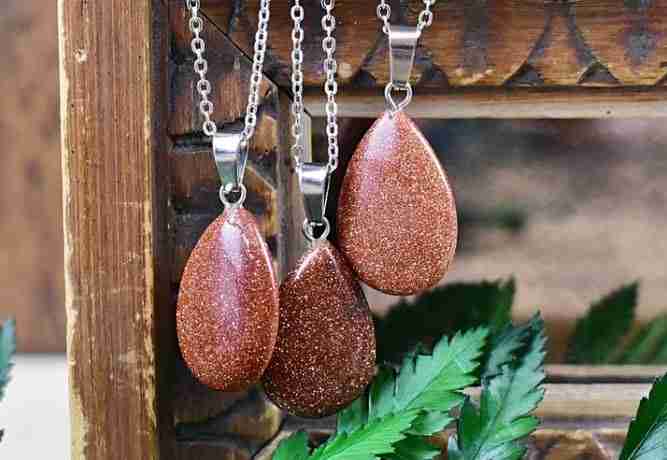 goldstone red starstone