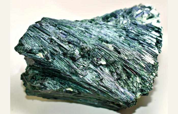 Actinolite aphrodisiac crystals