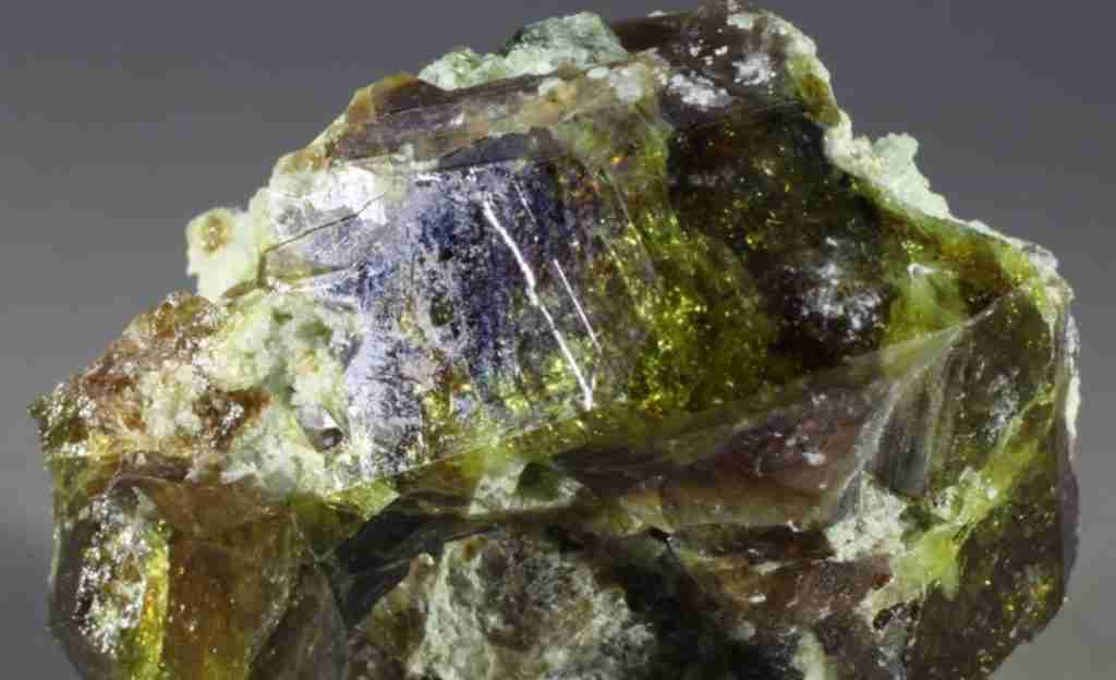 Vesuvianite Crystals for Balancing 