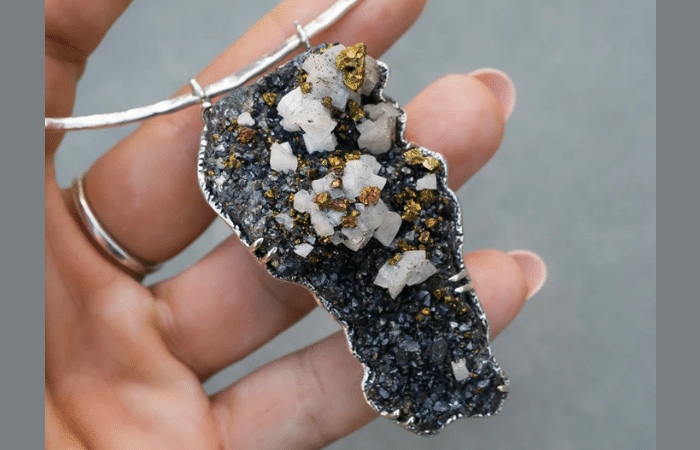 Chalcopyrite on quartz pendant